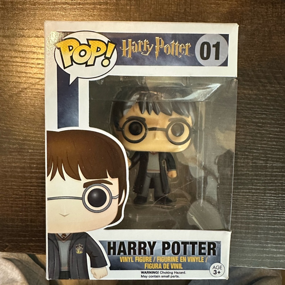 Funko Pop! Harry Potter Figure with Black Cloak